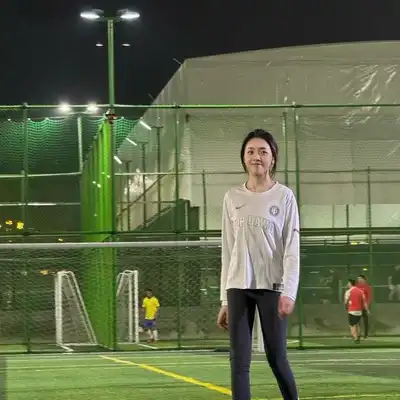 郑玲磊